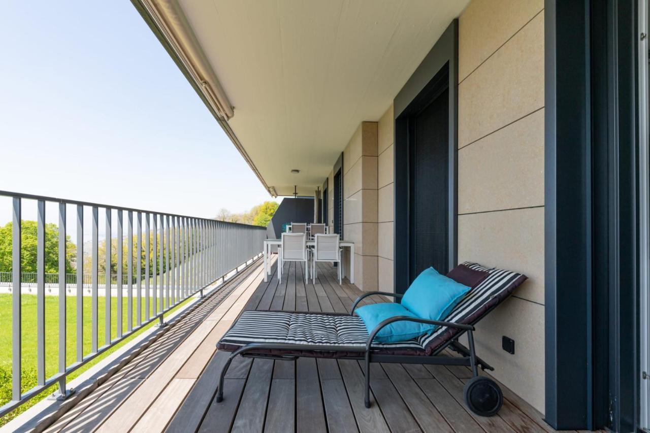 Les Terrasses De Lavaux 1 - Appartement De Luxe Avec Vue Panoramique Et Piscine Puidoux Exterior photo